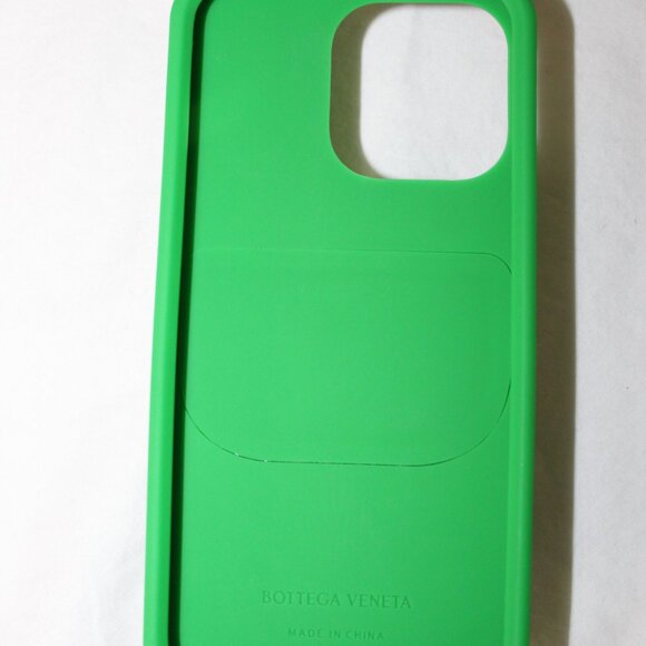 Bottega Veneta iPhone 15 Pro Intrecciato Weave Holder Case Ear Pod Holder - Picture 4 of 9